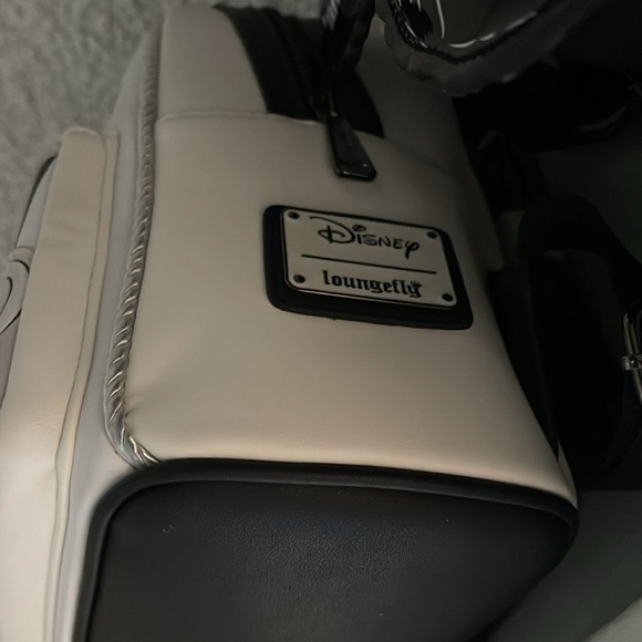 Steam boat Mickey Loungefly mini backpack - Picture 3 of 3